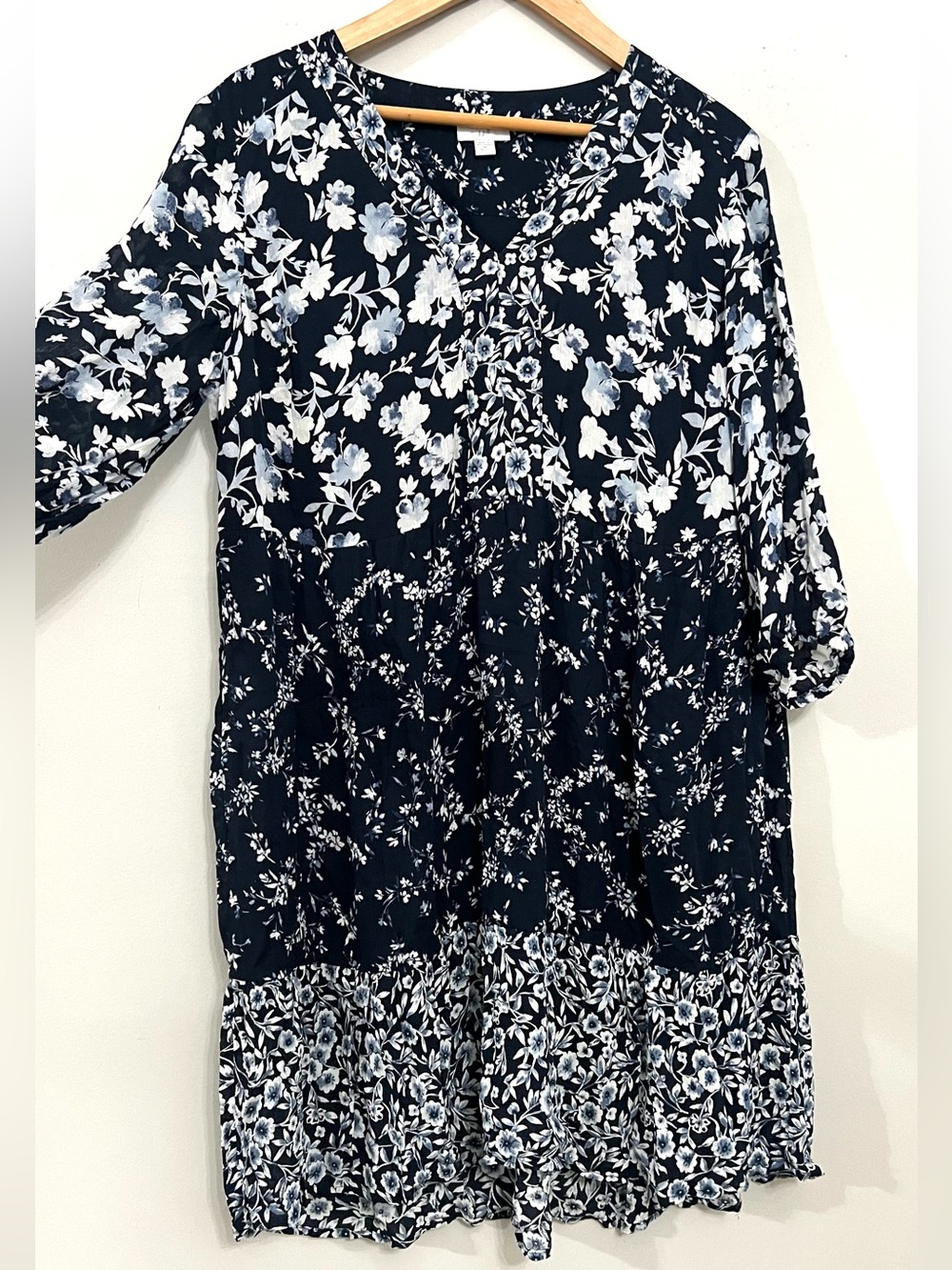 J. Jill Blue & White Floral Babydoll Dress Sz M Petite 3/4 Sleeve Flowy